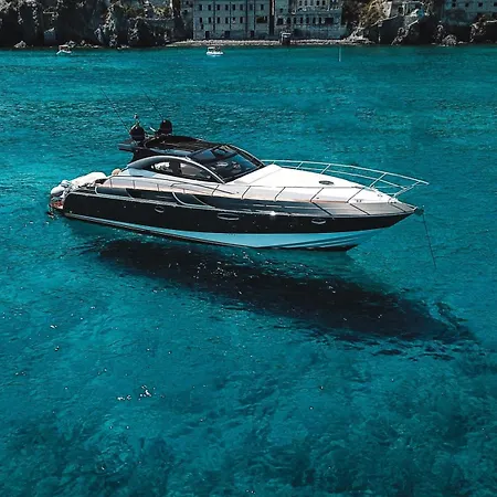Luxury Private Yacht